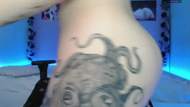 Scarlettsrorm online show from March 2025 05:08:01 AM