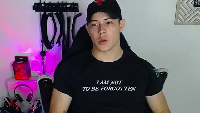 Snapshot of Alan_hadid1 chatting on January 2025 11:17:02 PM Alan hadid1 online show from January 2025 11:17:02 PM