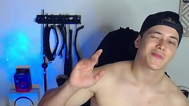 Snapshot of Alan_hadid1 chatting on January 2025 01:44:01 AM Alan hadid1 online show from January 2025 01:44:01 AM