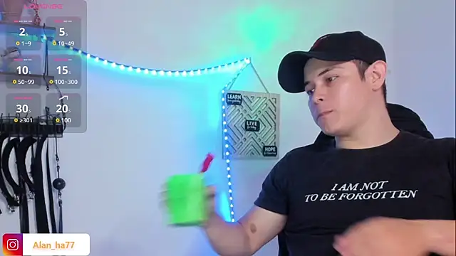 Snapshot of Alan_hadid1 chatting on February 2025 10:04:01 PM Alan hadid1 online show from February 2025 10:04:01 PM