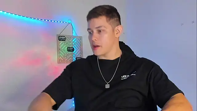 Snapshot of Alan_hadid1 chatting on March 2025 12:26:02 AM Alan hadid1 online show from March 2025 12:26:02 AM