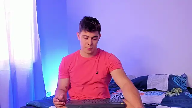 Snapshot of Alan_hadid1 chatting on September 2025 08:09:01 PM Alan hadid1 online show from September 2025 08:09:01 PM