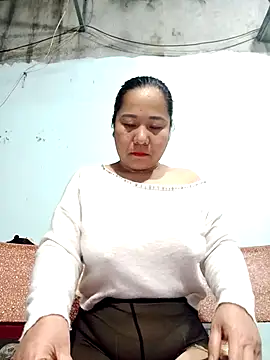 Queen 18200 online show from February 2026 09:43:01 PM