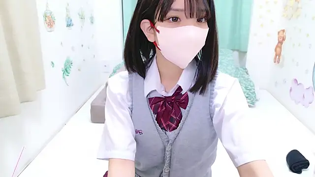 -Yuria- online show from December 2024 01:58:01 PM