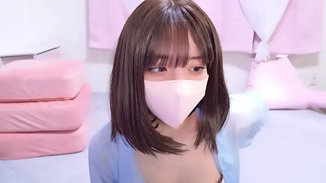 -Yuria- online show from March 2025 01:40:02 PM