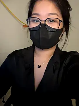 Snapshot of Jenni_nana chatting on December 2024 05:06:02 PM Jenni nana online show from December 2024 05:06:02 PM