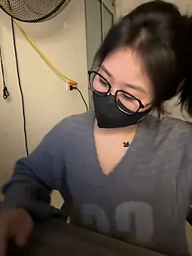 Snapshot of Jenni_nana chatting on December 2024 03:24:01 AM Jenni nana online show from December 2024 03:24:01 AM