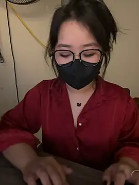 Snapshot of Jenni_nana chatting on December 2024 05:37:02 AM Jenni nana online show from December 2024 05:37:02 AM