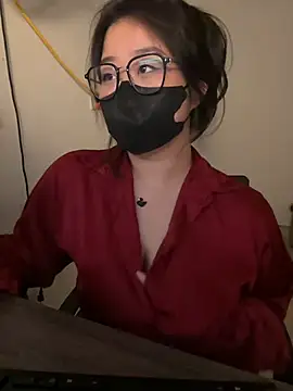 Snapshot of Jenni_nana chatting on December 2024 07:01:01 AM Jenni nana online show from December 2024 07:01:01 AM