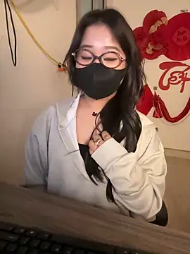 Snapshot of Jenni_nana chatting on January 2025 04:43:01 AM Jenni nana online show from January 2025 04:43:01 AM