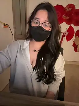 Snapshot of Jenni_nana chatting on January 2025 04:37:02 PM Jenni nana online show from January 2025 04:37:02 PM