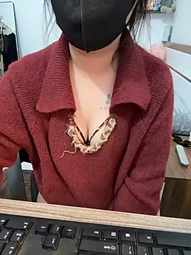 Snapshot of Jenni_nana chatting on March 2025 11:48:01 AM Jenni nana online show from March 2025 11:48:01 AM