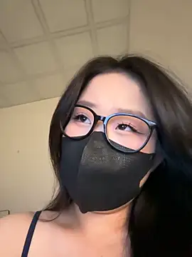 Snapshot of Jenni_nana chatting on October 2025 05:08:02 AM Jenni nana online show from October 2025 05:08:02 AM