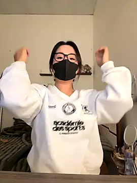 Snapshot of Jenni_nana chatting on November 2025 06:48:01 AM Jenni nana online show from November 2025 06:48:01 AM