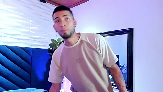 DrakeNeumann online show from February 2026 03:51:02 AM