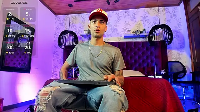 DrakeNeumann online show from March 2026 03:39:02 AM