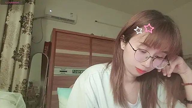 Lili 666 online show from April 2026 03:57:01 PM