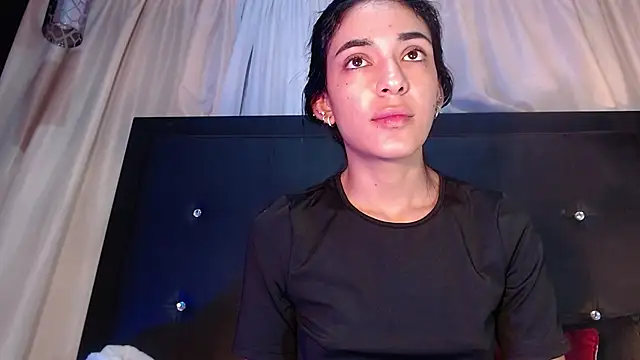 Snapshot of srta_luciana chatting on May 2026 11:51:02 AM srta luciana online show from May 2026 11:51:02 AM