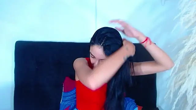 Snapshot of srta_luciana chatting on June 2026 12:07:02 PM srta luciana online show from June 2026 12:07:02 PM