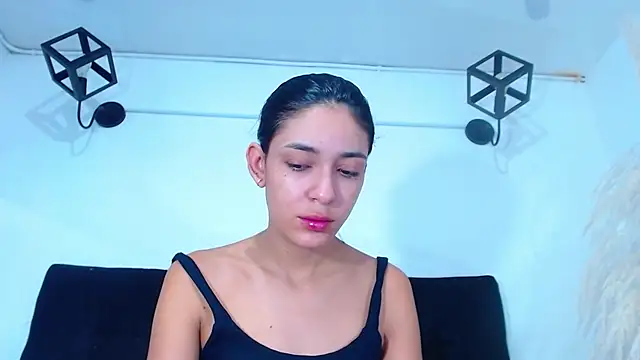 Snapshot of srta_luciana chatting on June 2026 12:14:02 PM srta luciana online show from June 2026 12:14:02 PM