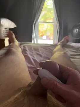 Snapshot of Tyler98425 chatting on October 2025 04:11:01 PM Tyler98425 online show from October 2025 04:11:01 PM