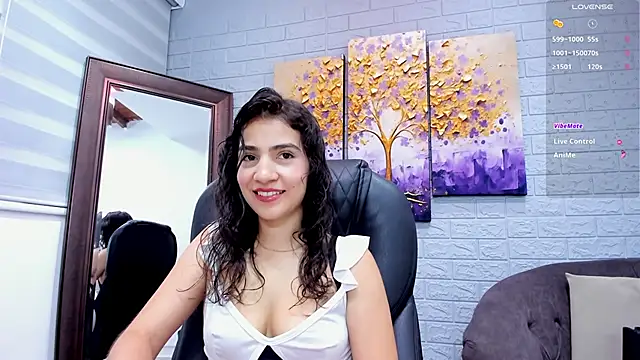 Snapshot of Miranda_doll_ chatting on May 2026 12:12:02 PM Miranda doll online show from May 2026 12:12:02 PM