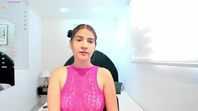 Snapshot of Miranda_doll_ chatting on May 2026 12:20:01 PM Miranda doll online show from May 2026 12:20:01 PM