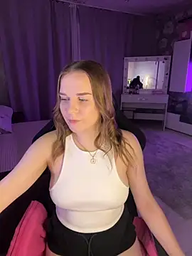 Lexi noah online show from October 2025 09:15:01 PM