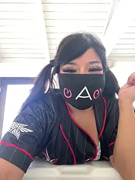 Onlypawzz online show from March 2026 09:19:02 PM