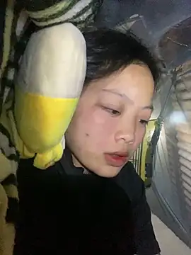 chaomay796xo online show from December 2024 05:40:02 AM