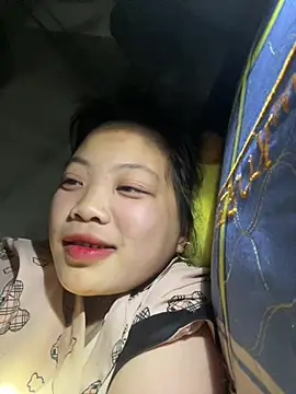 chaomay796xo online show from March 2025 02:32:02 PM