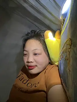 chaomay796xo online show from March 2025 07:15:01 AM