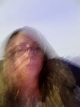 Snapshot of miss_hanna07 chatting on January 2025 11:24:01 PM miss hanna07 online show from January 2025 11:24:01 PM