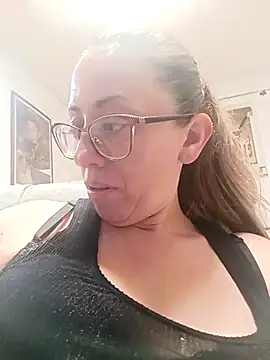 Snapshot of miss_hanna07 chatting on February 2025 09:38:02 PM miss hanna07 online show from February 2025 09:38:02 PM
