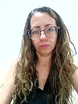 Snapshot of miss_hanna07 chatting on February 2025 05:40:02 PM miss hanna07 online show from February 2025 05:40:02 PM