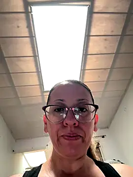Snapshot of miss_hanna07 chatting on September 2025 03:17:02 PM miss hanna07 online show from September 2025 03:17:02 PM