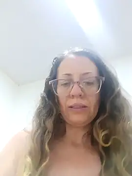 miss hanna07 online show from November 2025 01:05:01 AM