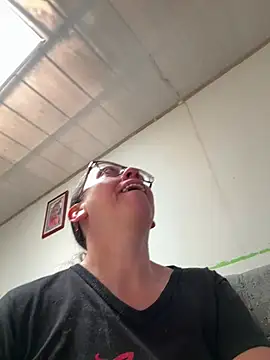 miss hanna07 online show from March 2026 03:28:01 PM