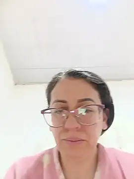 Snapshot of miss_hanna07 chatting on July 2026 01:50:01 PM miss hanna07 online show from July 2026 01:50:01 PM