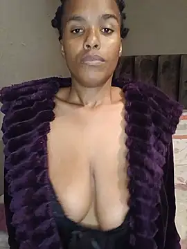 Snapshot of SexySlenderLexy chatting on May 2026 08:00:01 AM SexySlenderLexy online show from May 2026 08:00:01 AM