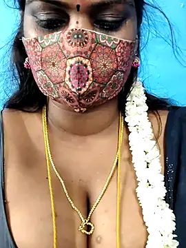Snapshot of mayaa2u chatting on May 2026 09:00:01 PM mayaa2u online show from May 2026 09:00:01 PM