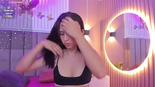 Snapshot of diosa_cristal chatting on February 2025 03:19:01 AM diosa cristal online show from February 2025 03:19:01 AM