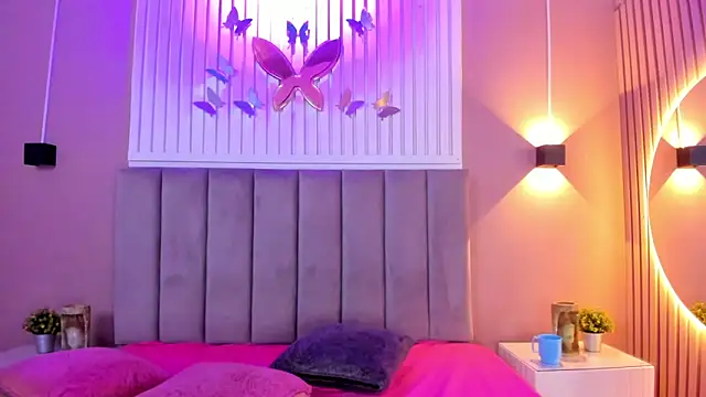 Snapshot of diosa_cristal chatting on February 2025 03:52:02 AM diosa cristal online show from February 2025 03:52:02 AM