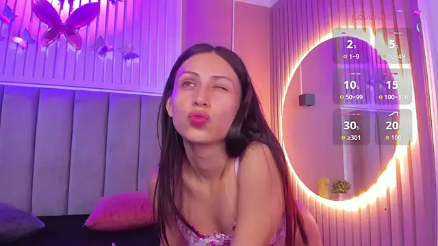 Snapshot of diosa_cristal chatting on September 2025 04:01:01 AM diosa cristal online show from September 2025 04:01:01 AM