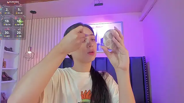 diosa cristal online show from July 2026 02:29:02 AM