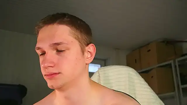 dustyn fox online show from April 2026 05:47:02 AM