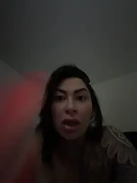 Iam Annii online show from December 2025 10:37:02 PM