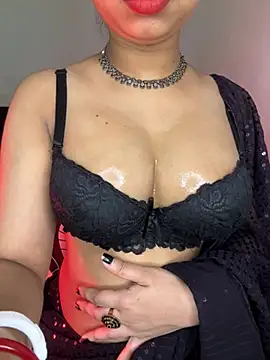 Hot-sexy222 online show from April 2026 01:45:01 AM