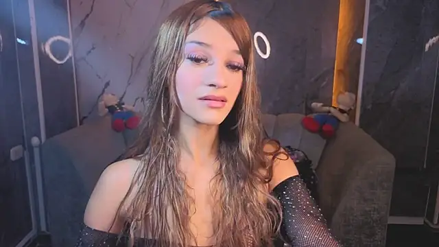 Laurita b online show from April 2026 07:55:01 PM