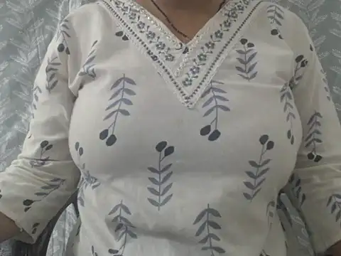 cute-priy online show from June 2026 05:16:02 AM